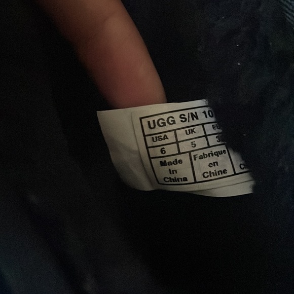 Hadley Ugg Boots - Picture 7 of 8